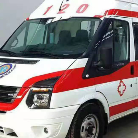 芗城非急救护送病人转院租赁救护车的优缺点对比